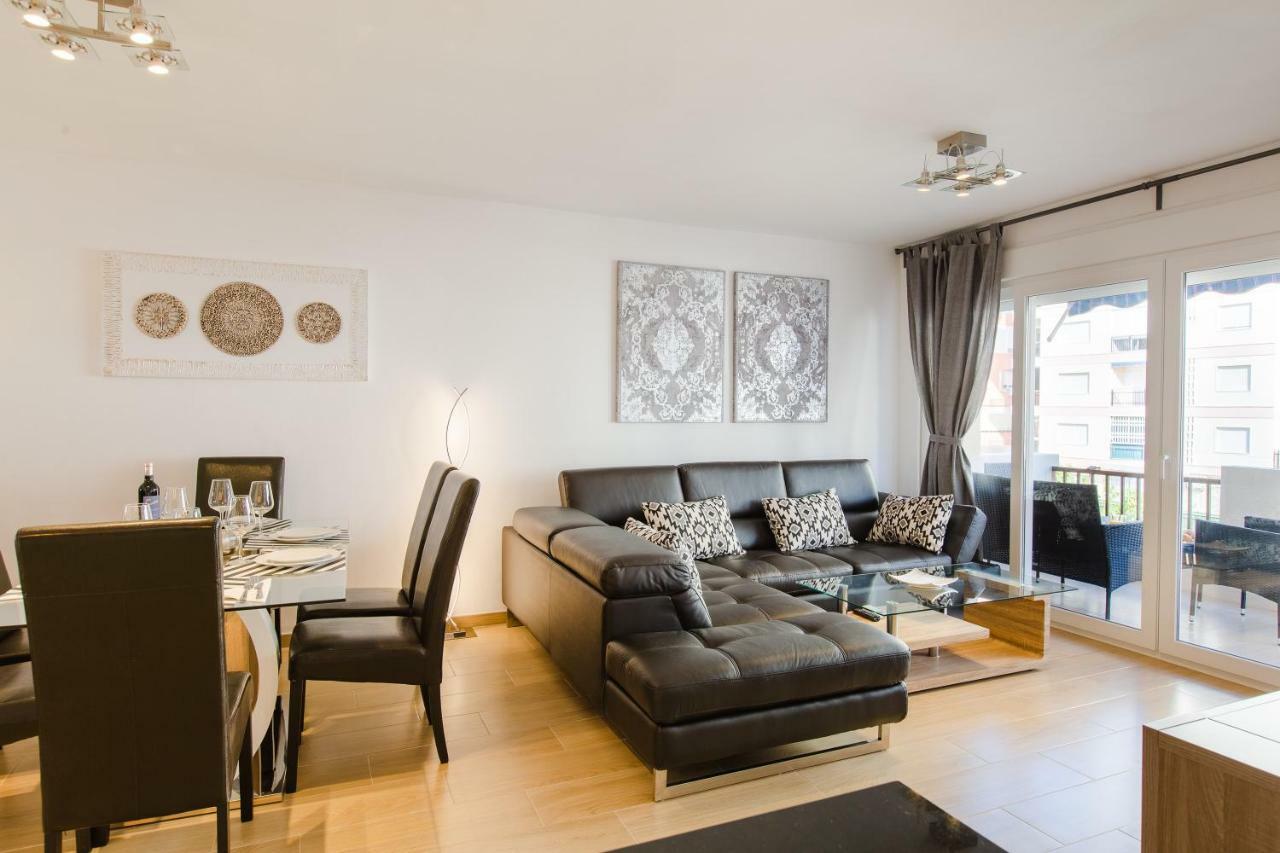 Picasso Daisy Apartment Fuengirola Ngoại thất bức ảnh